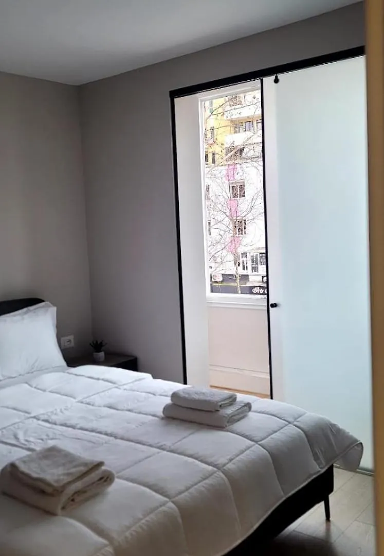 Family Apartament 21 Tirana 0*,  Albania